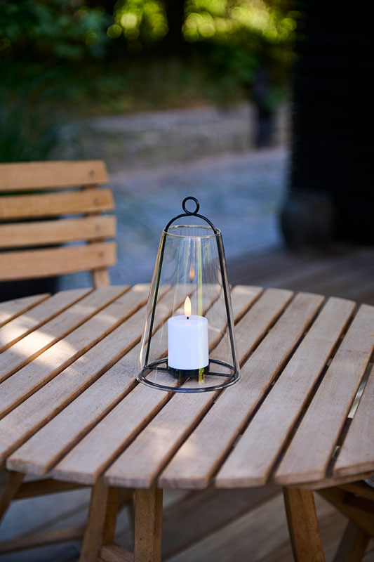 SIRIUS® Windlicht "Albert" schwarz mit LED Kerze "Sille" SIRIUS® Windlicht "Albert" schwarz mit LED Kerze "Sille"