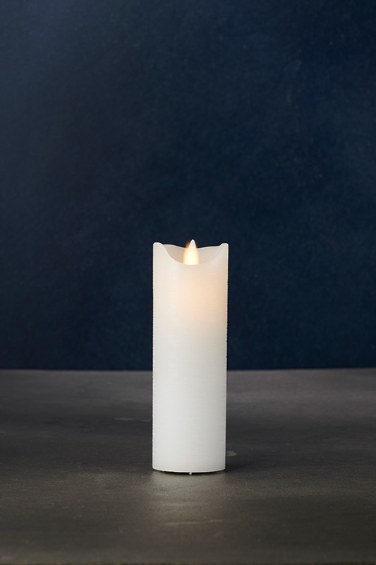 SIRIUS® LED Echtwachskerze "Sara" 15x5 cm weiß SIRIUS® LED Echtwachskerze "Sara" 15x5 cm weiß